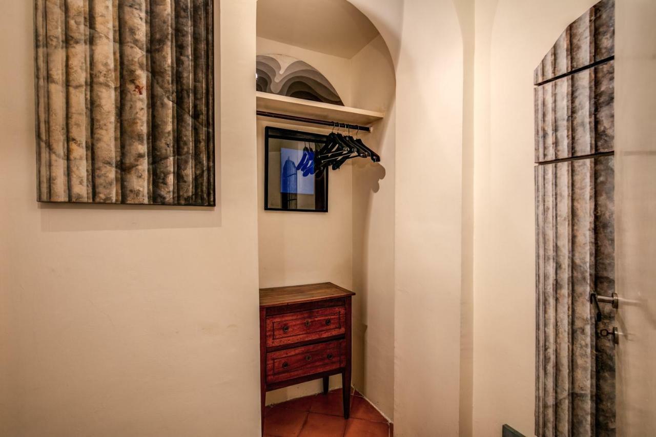 Colosseum Forum Apartment Roma Exterior foto